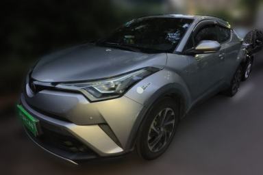 Used Toyota IZOA 2020 2.0L Yichi Version