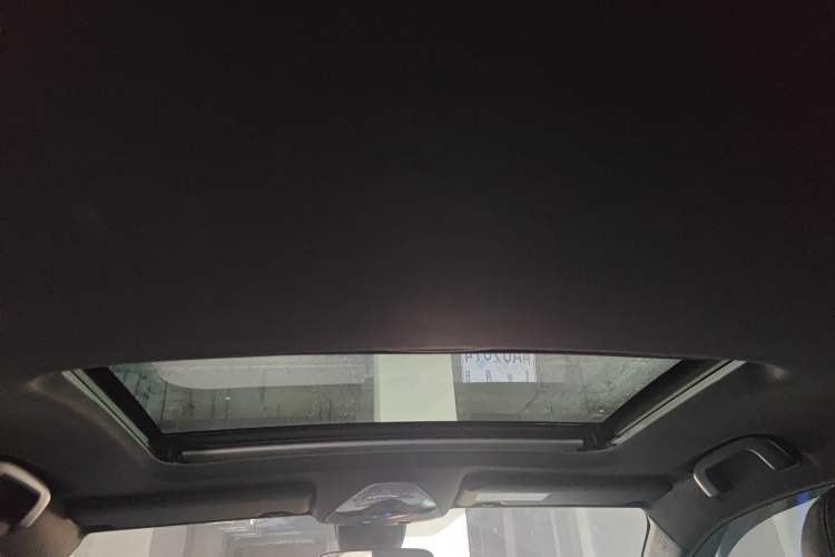 Used Toyota IZOA 2020 2.0L Yichi Version Headliner