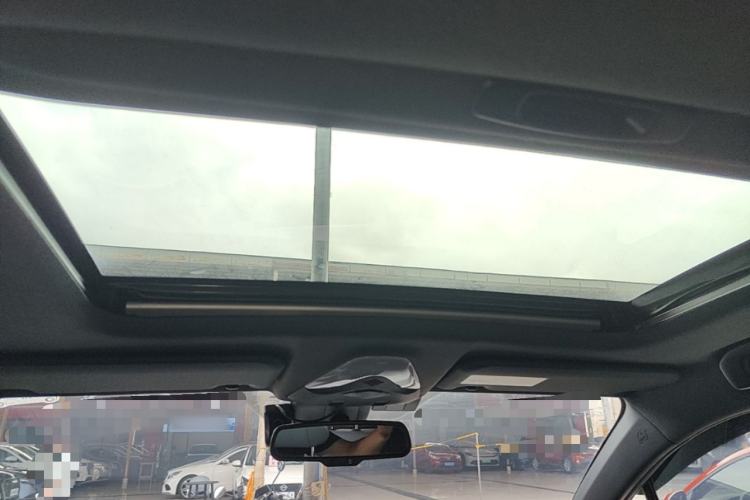 Used Toyota IZOA 2020 2.0L Yi Xiang CARE Headliner