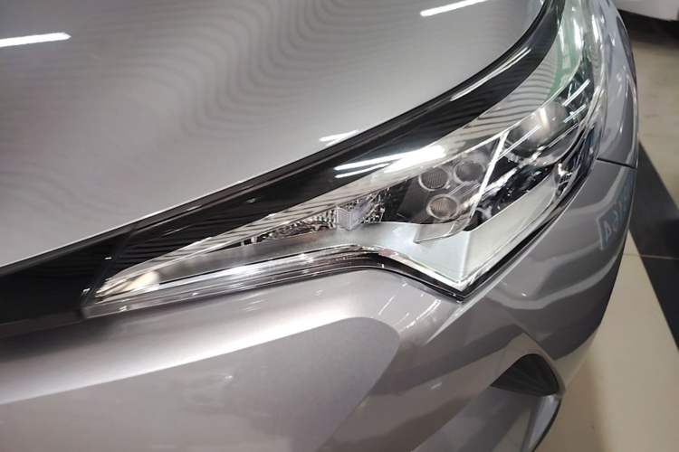 Used Toyota IZOA 2020 2.0L Enjoy Edition Left Front Headlight