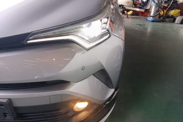 Used Toyota IZOA 2020 2.0L Yixuan Version Left Front Headlight