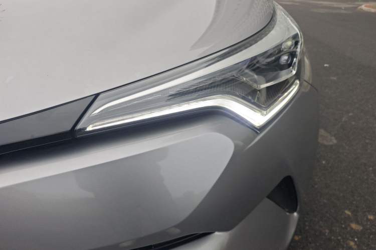 Used Toyota IZOA 2020 2.0L Yichi Version Left Front Headlight