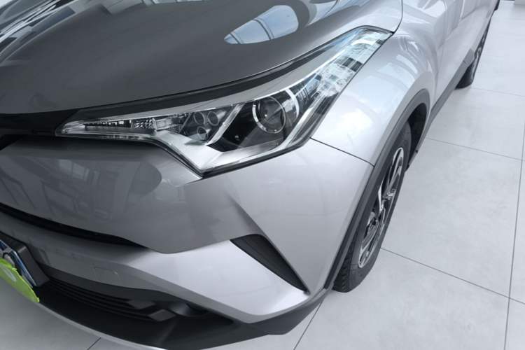 Used Toyota IZOA 2020 2.0L Enjoy Edition Left Front Headlight
