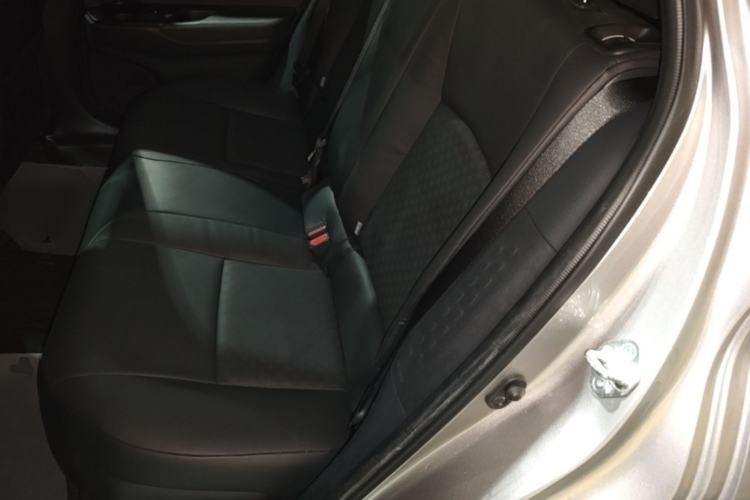 Used Toyota IZOA 2020 2.0L Yichi Version Left Rear Seat