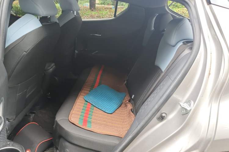 Used Toyota IZOA 2020 2.0L Yi Xiang CARE Left Rear Seat