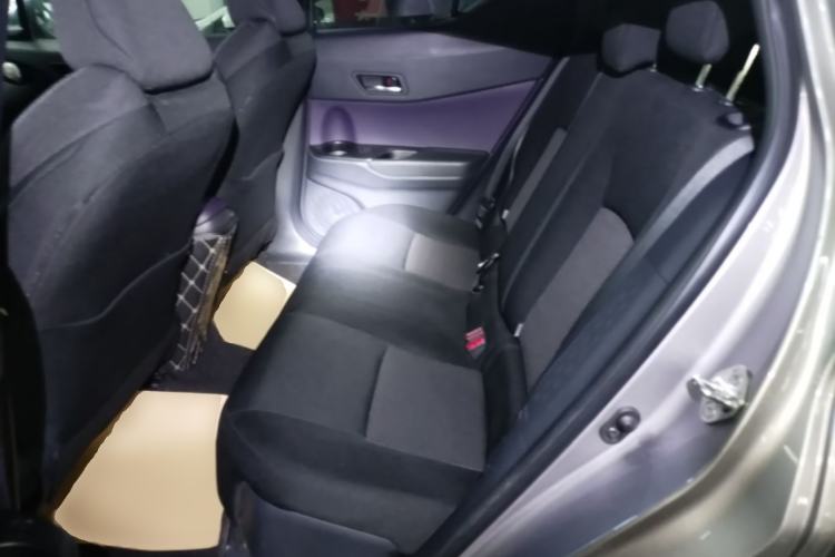 Used Toyota IZOA 2020 2.0L Enjoy Edition Left Rear Seat
