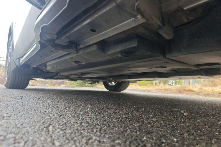Used Toyota IZOA 2020 2.0L Yichi Version Left Side Sill
