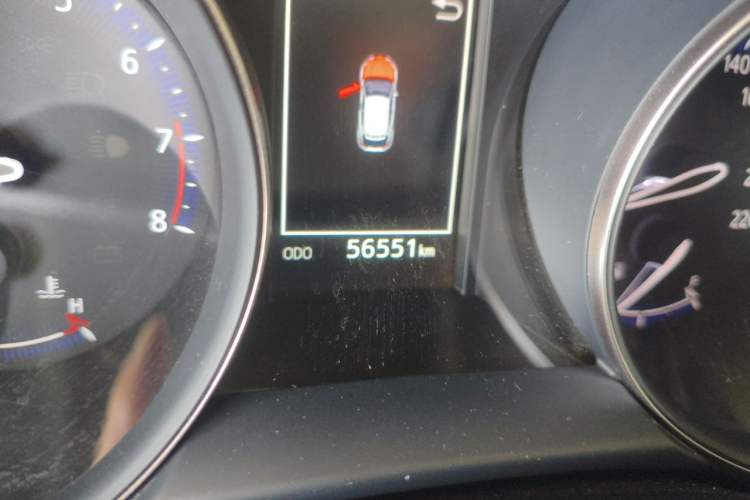 Used Toyota IZOA 2020 2.0L Enjoy Edition Odometer Close Up