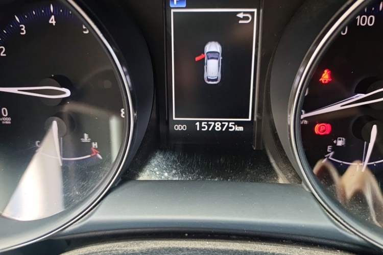 Used Toyota IZOA 2020 2.0L Enjoy Edition Odometer Close Up