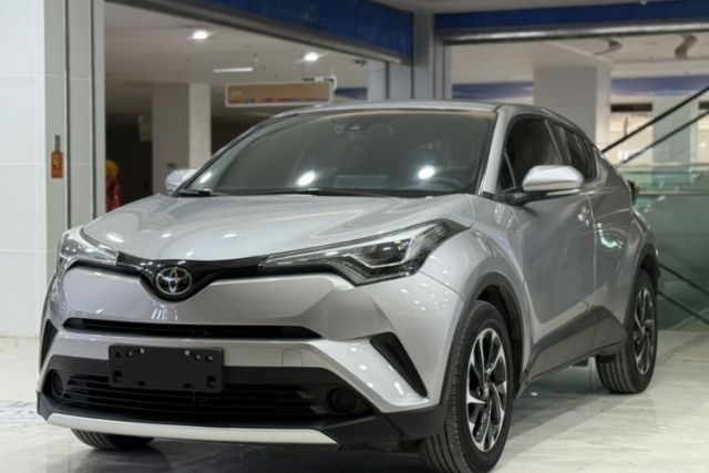 Used Toyota IZOA 2020 2.0L Enjoy Edition
