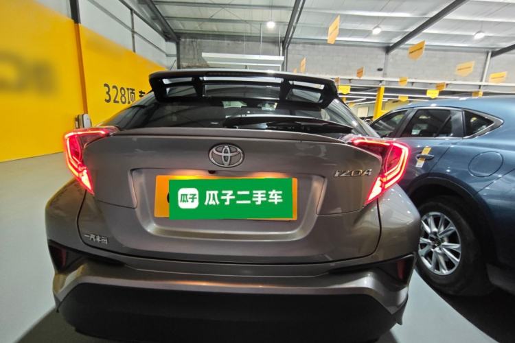 Used Toyota IZOA 2020 2.0L Yichi Version Rear