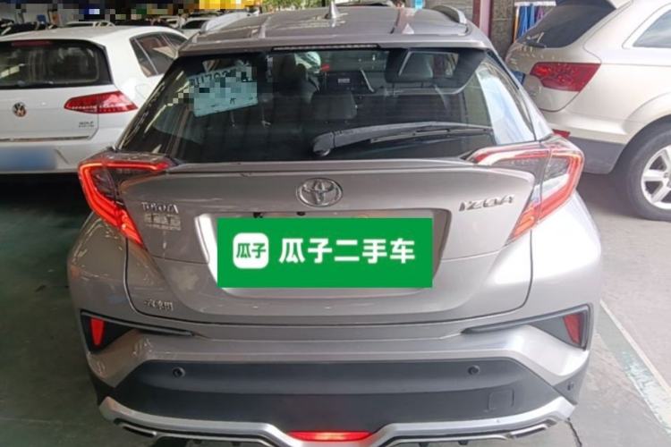 Used Toyota IZOA 2020 2.0L Yixuan Version Rear