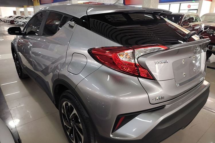Used Toyota IZOA 2020 2.0L Enjoy Edition Rear Left 45 Deg