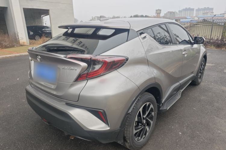 Used Toyota IZOA 2020 2.0L Yichi Version Rear Right 45 Deg