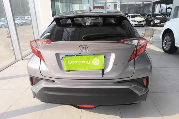 Used Toyota IZOA 2020 2.0L Enjoy Edition Rear