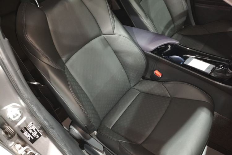 Used Toyota IZOA 2020 2.0L Yichi Version Right Front Seat