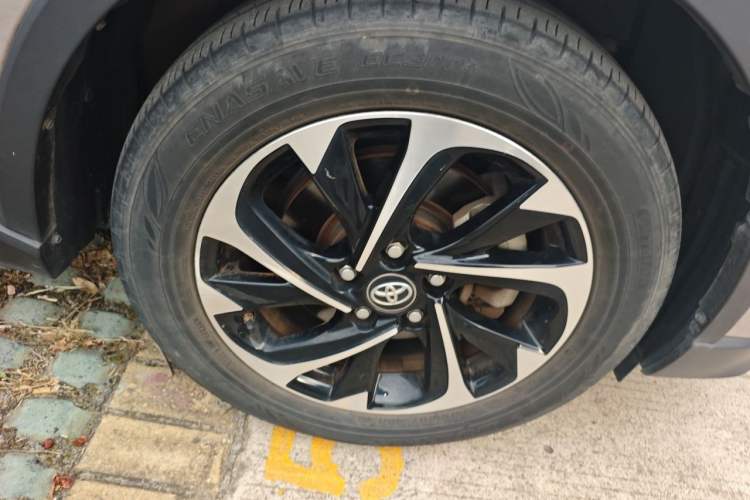 Used Toyota IZOA 2020 2.0L Enjoy Edition Right Front Wheel Hub