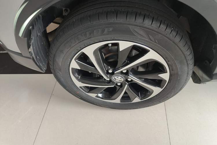 Used Toyota IZOA 2020 2.0L Yi Xiang CARE Right Rear Wheel Hub
