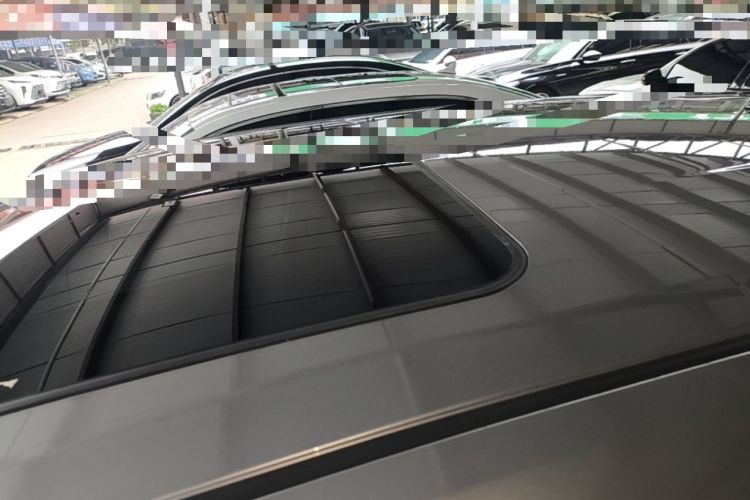 Used Toyota IZOA 2020 2.0L Yi Xiang CARE Roof