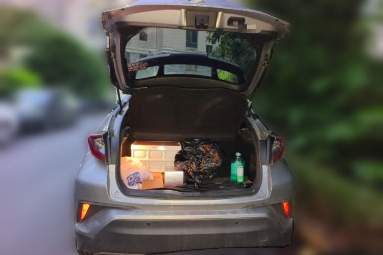 Used Toyota IZOA 2020 2.0L Yichi Version Trunk