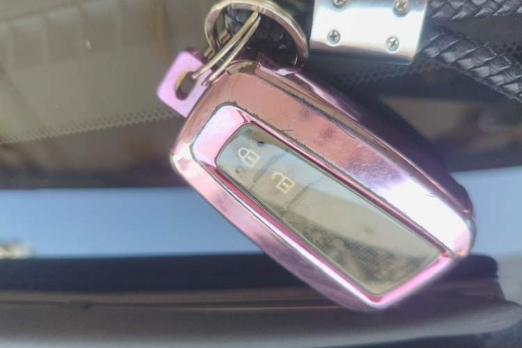 Used Toyota IZOA 2020 2.0L Enjoy Edition Vehicle Key