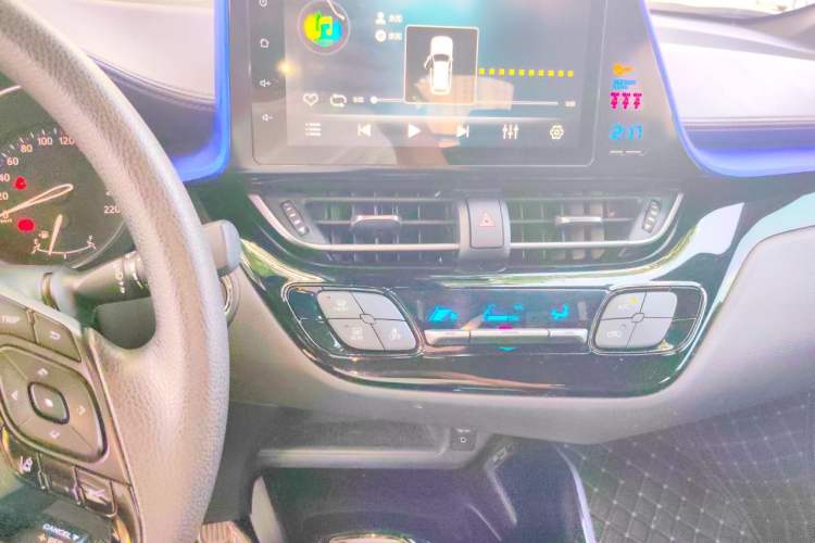 Used Toyota IZOA 2020 2.0L Enjoy Edition Audio And AC Panel
