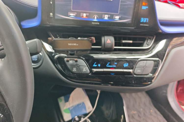 Used Toyota IZOA 2020 2.0L Yichi Version Audio And AC Panel