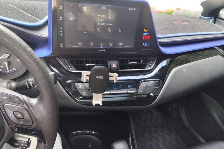 Used Toyota IZOA 2020 2.0L Enjoy Edition Audio And AC Panel