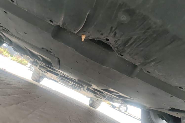 Used Toyota IZOA 2020 2.0L Enjoy Edition Chassis Front