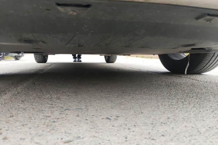 Used Toyota IZOA 2020 2.0L Yi Xiang CARE Chassis Front