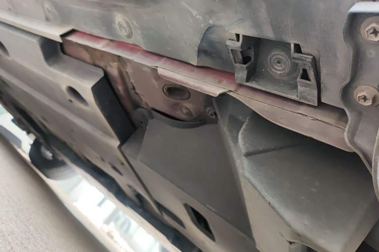 Used Toyota IZOA 2020 2.0L Enjoy Edition Chassis Rear Left