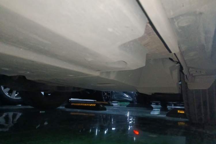 Used Toyota IZOA 2020 2.0L Yichi Version Chassis Rear Left