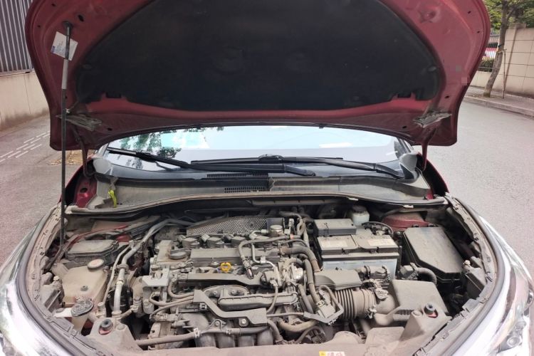 Used Toyota IZOA 2020 2.0L Enjoy Edition Engine Bay