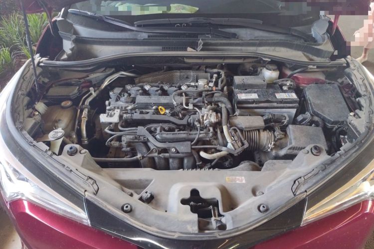 Used Toyota IZOA 2020 2.0L Enjoy Edition Engine Bay