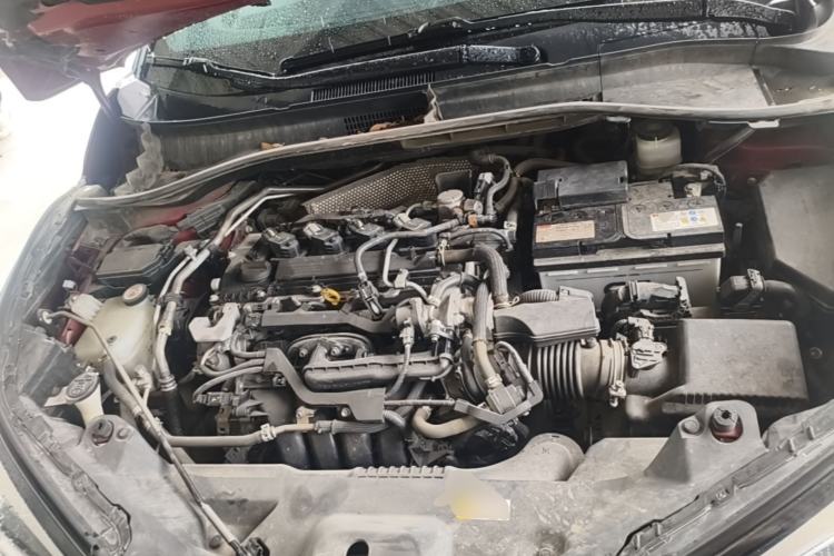 Used Toyota IZOA 2020 2.0L Yichi Version Engine Bay