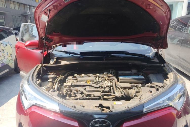 Used Toyota IZOA 2020 2.0L Yi Xiang CARE Engine Bay