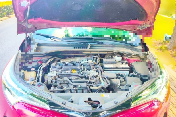 Used Toyota IZOA 2020 2.0L Enjoy Edition Engine Bay