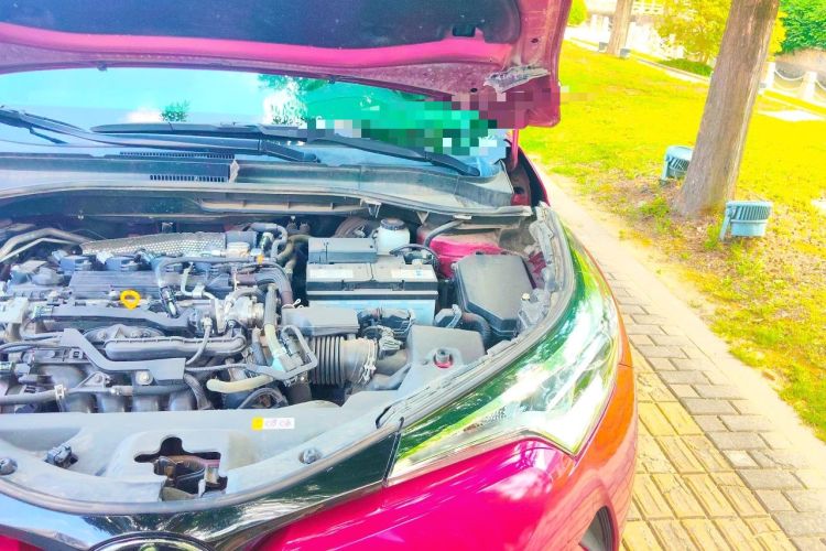 Used Toyota IZOA 2020 2.0L Enjoy Edition Engine Bay Left