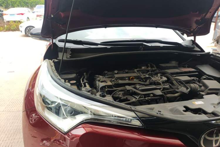 Used Toyota IZOA 2020 2.0L Enjoy Edition Engine Bay Right