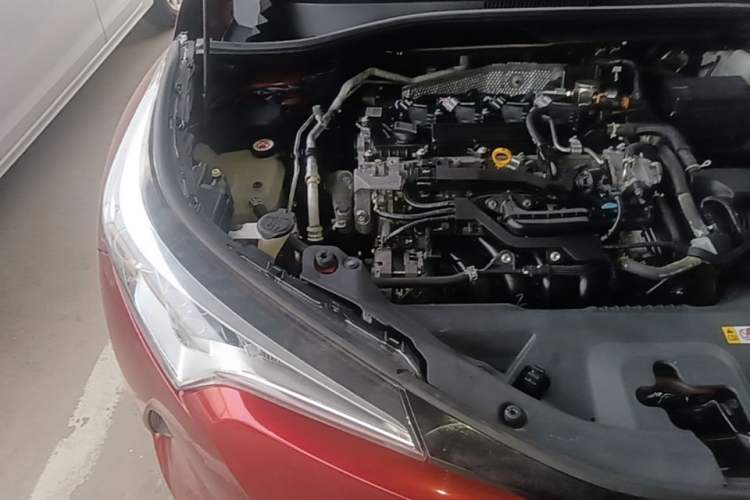 Used Toyota IZOA 2020 2.0L Enjoy Edition Engine Bay Right