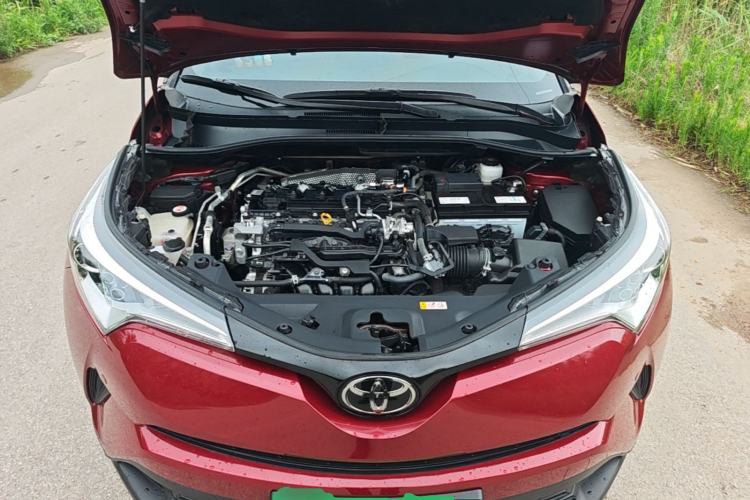 Used Toyota IZOA 2020 2.0L Yi Xiang CARE Engine Bay