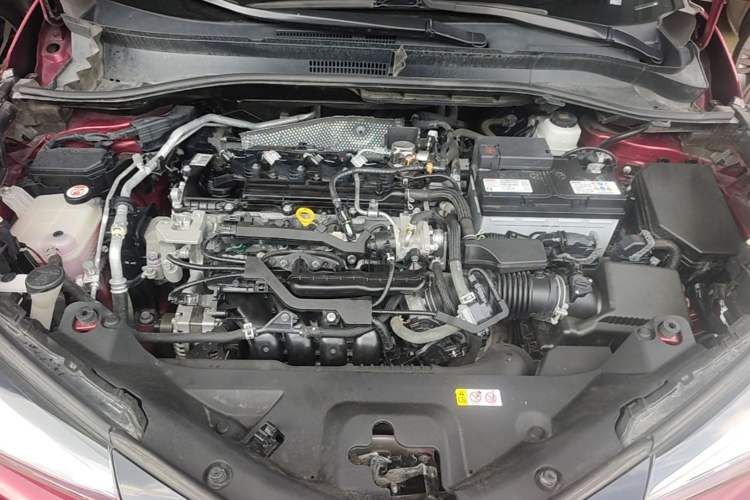 Used Toyota IZOA 2020 2.0L Yi Xiang CARE Engine Bay