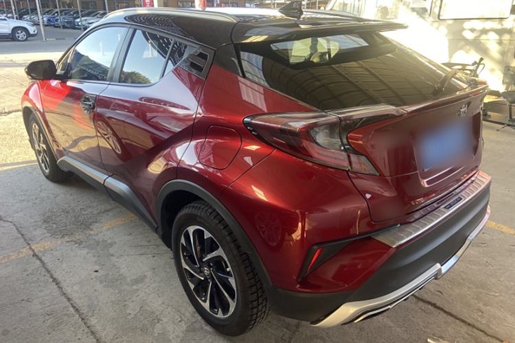 Used Toyota IZOA 2020 2.0L Yichi Version Exterior 2