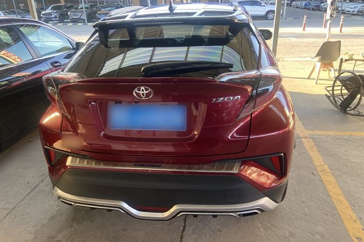 Used Toyota IZOA 2020 2.0L Yichi Version Exterior 3