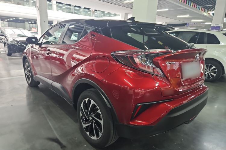 Used Toyota IZOA 2020 2.0L Yichi Version Exterior 5