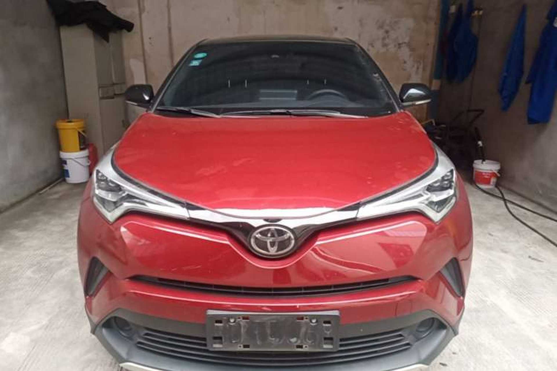 Used Toyota IZOA 2020 2.0L Yichi Version Front
