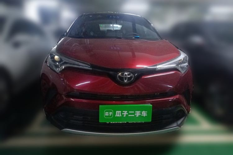 Used Toyota IZOA 2020 2.0L Yichi Version Front