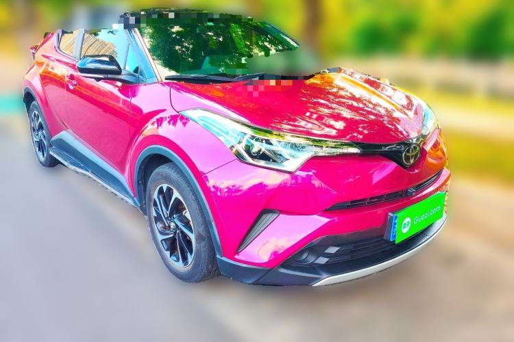 Used Toyota IZOA 2020 2.0L Enjoy Edition Front Right 45 Deg