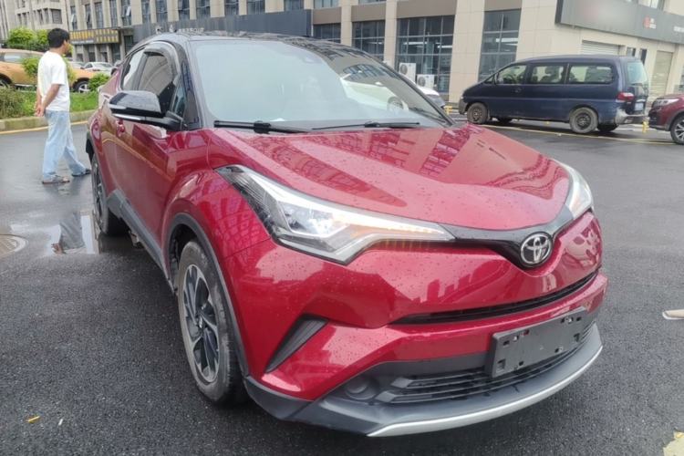Used Toyota IZOA 2020 2.0L Yichi Version Front Right 45 Deg