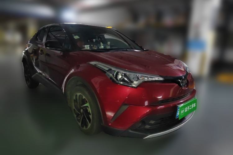 Used Toyota IZOA 2020 2.0L Enjoy Edition Front Right 45 Deg